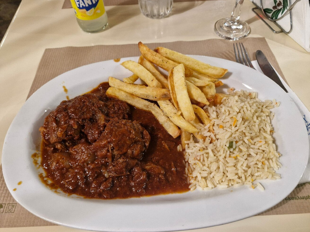 Simply Greek Restaurant & Bar