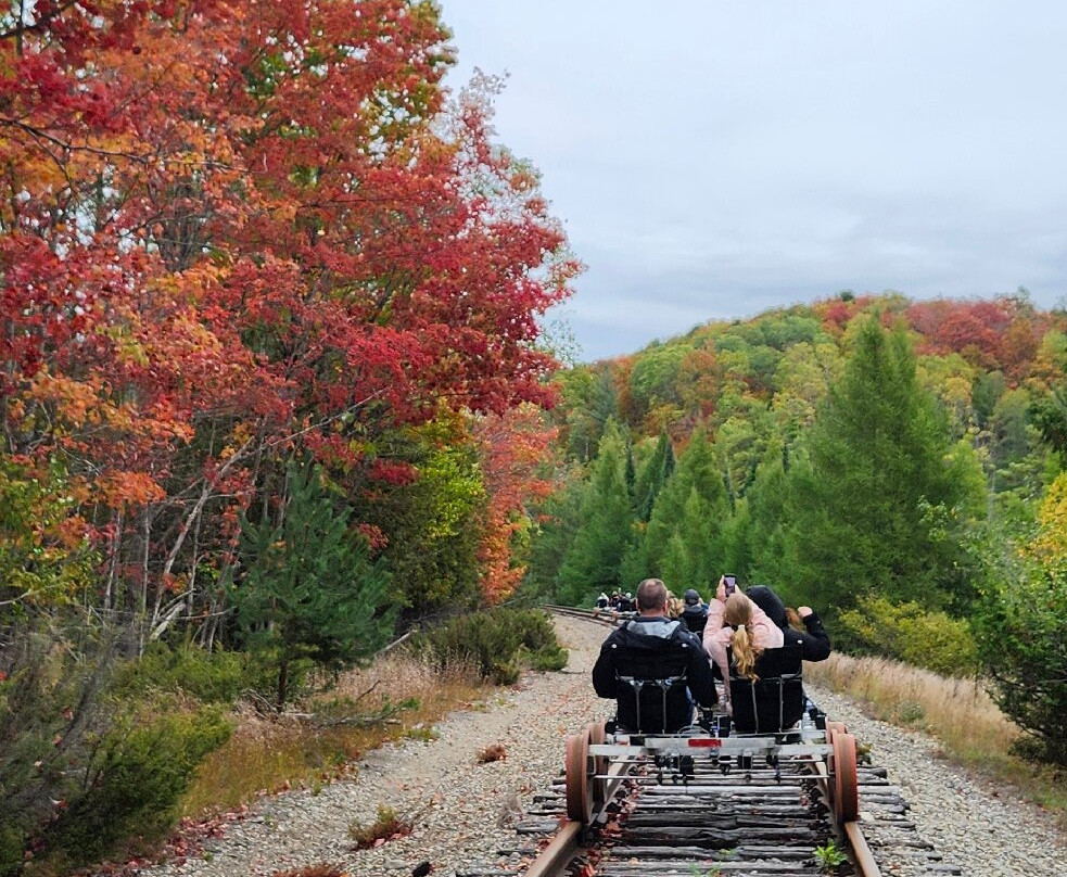 Wheels On Rails-Grawn必去景点