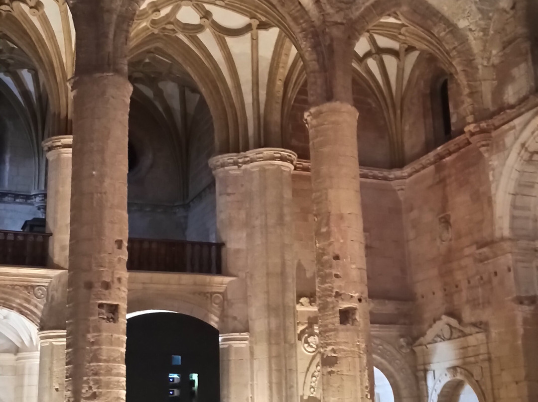 Fortaleza de la Mota-Alcala la Real必去景点