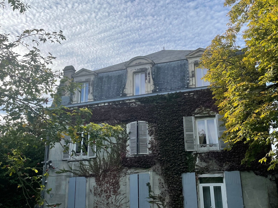 Chateau de Champblanc主图