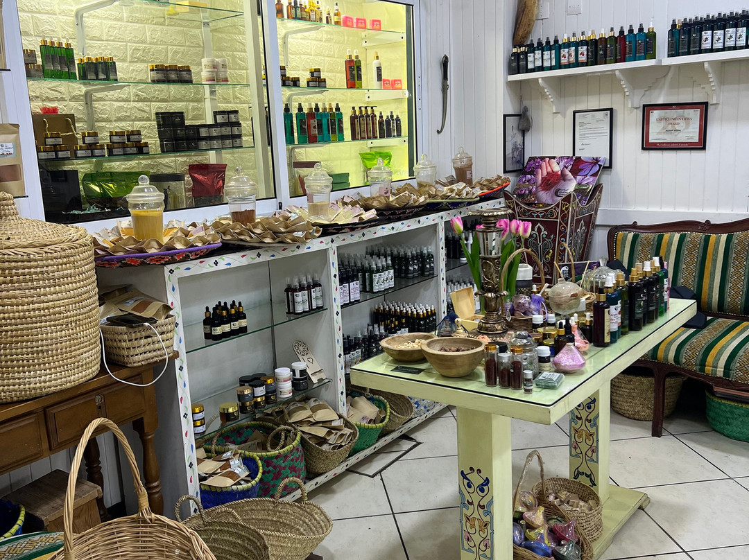 Herbal Medina Center-丹吉尔必去景点