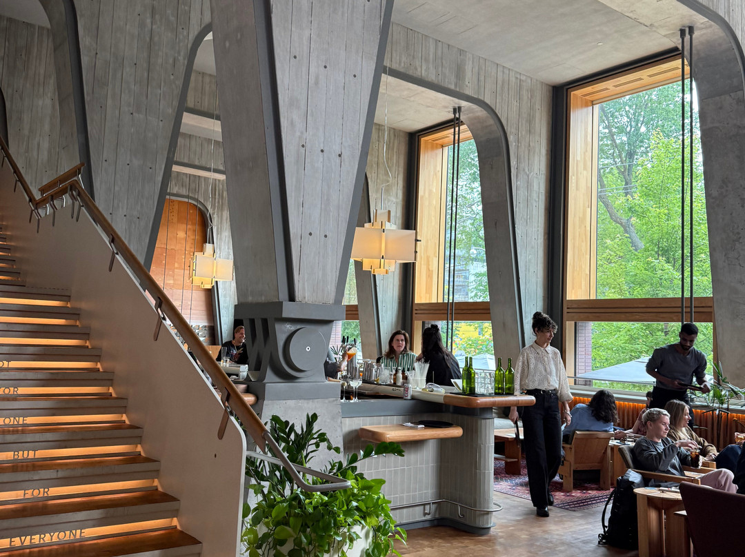 Ace Hotel Toronto主图