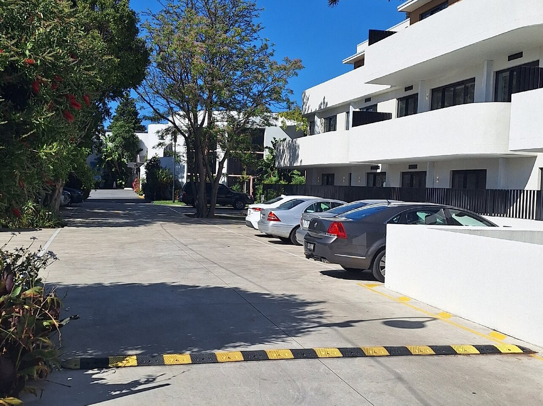 Kimberley Gardens Hotel & Serviced Apartments主图