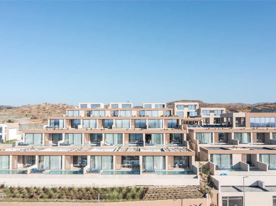 Este Elegant Suites & Villas