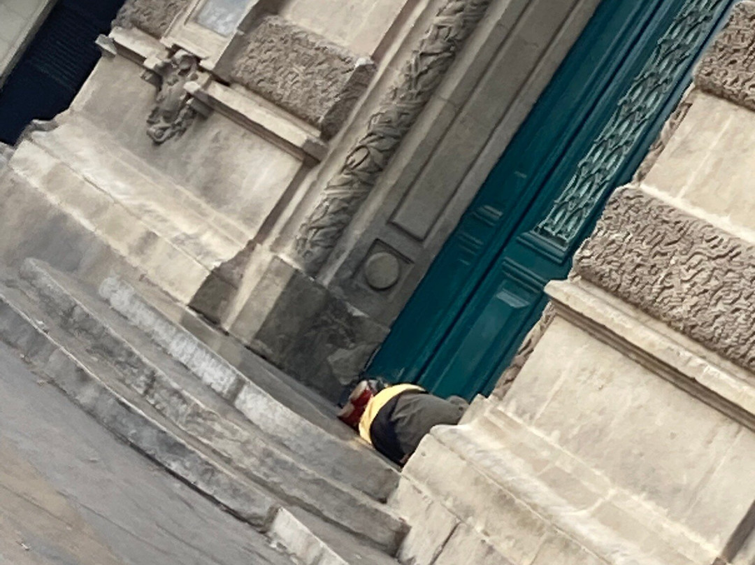 戏剧广场-蒙彼利埃必去景点