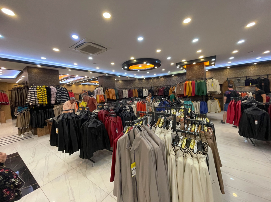 Eymen Leather Center Derici Uchisar Kapadokya-乌奇萨必去景点