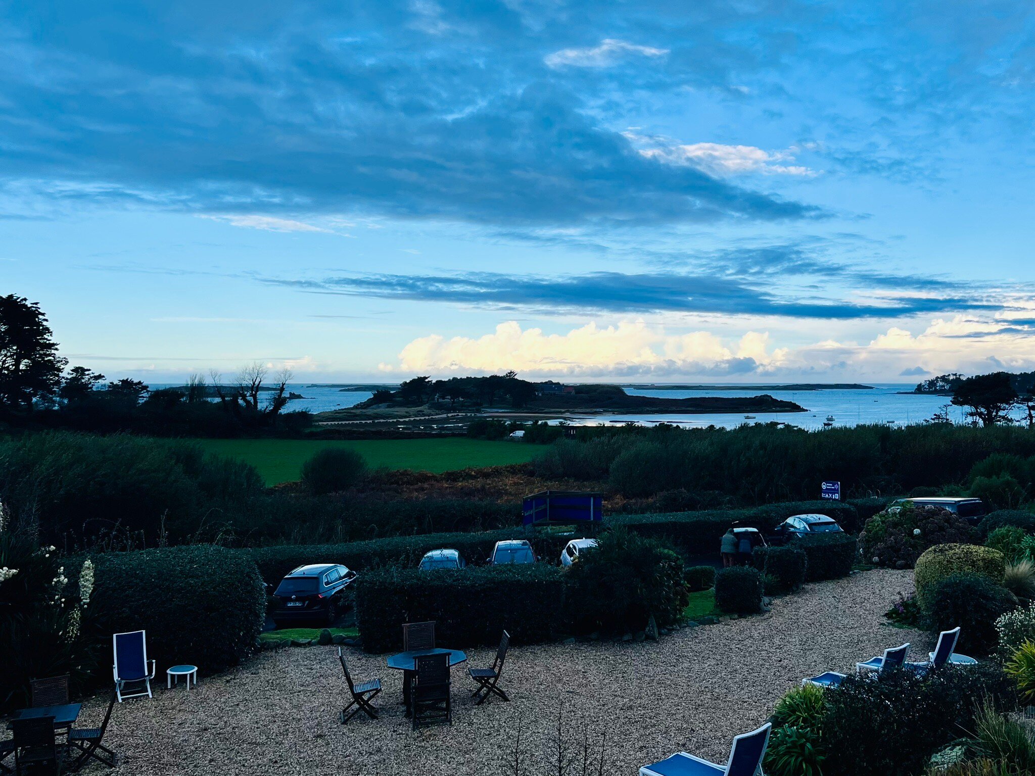 托埃诺酒店-官方