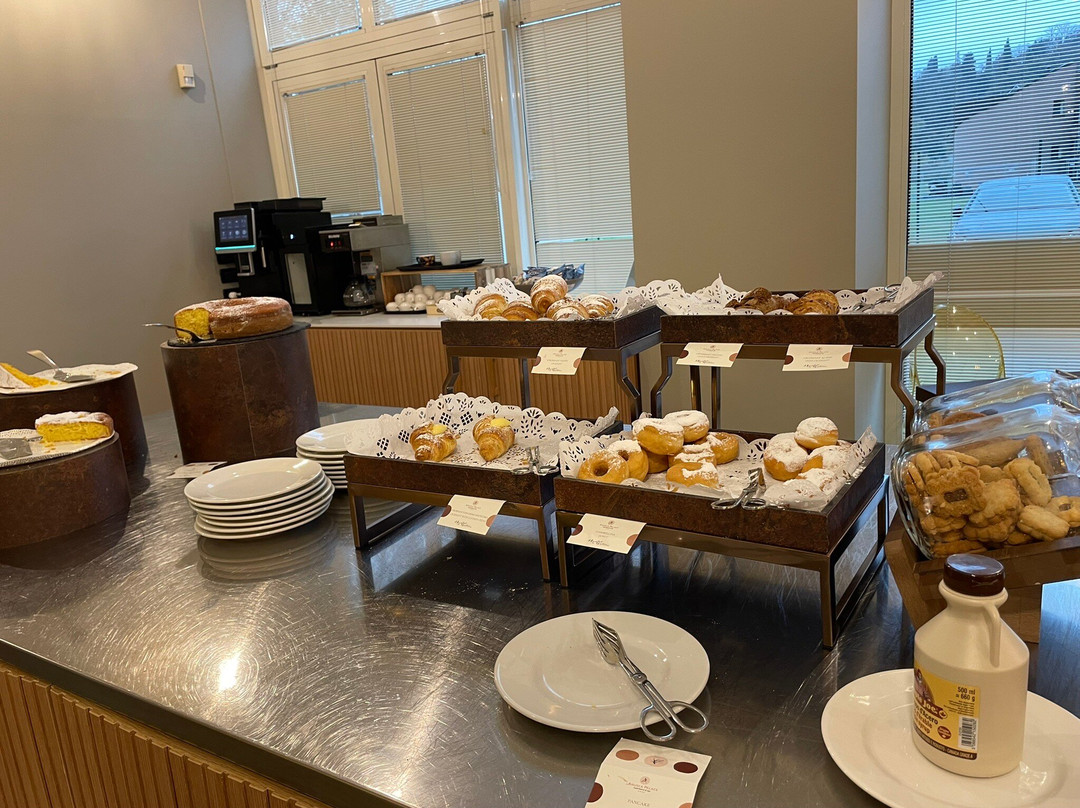 安努斯嘉皇宫酒店主图