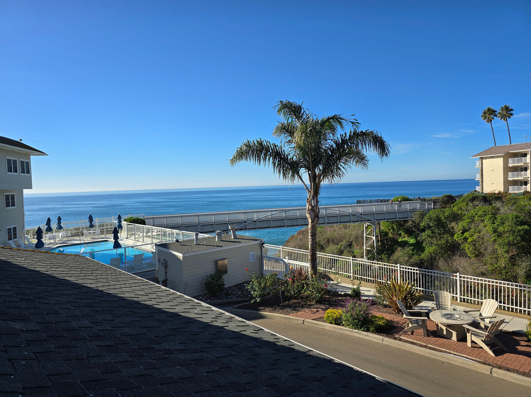 皮斯莫灯塔套房酒店主图