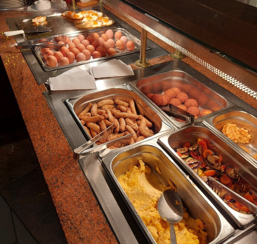 科隆波恩机场假日酒店主图