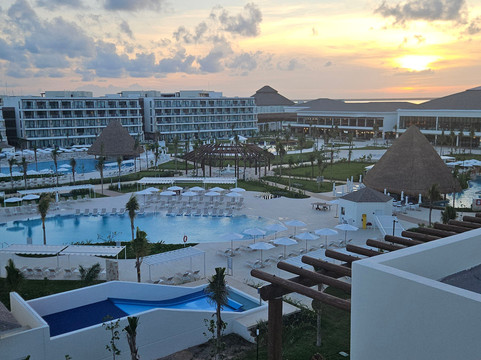 Ocean Allure Costa Mujeres