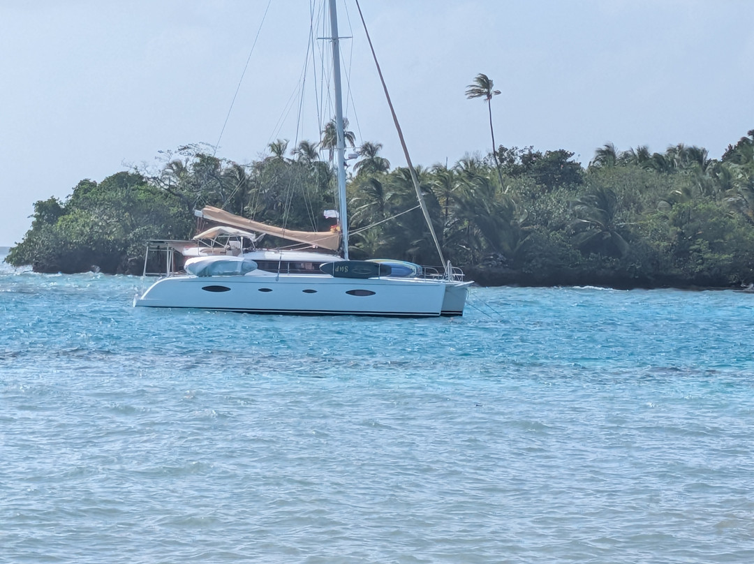 Catamaran Adventures San Blas-埃尔波韦尼尔必去景点