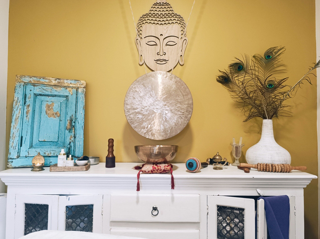 Les 7 Clefs De La Métamorphose, Ayurvedic Massage-Ploermel必去景点