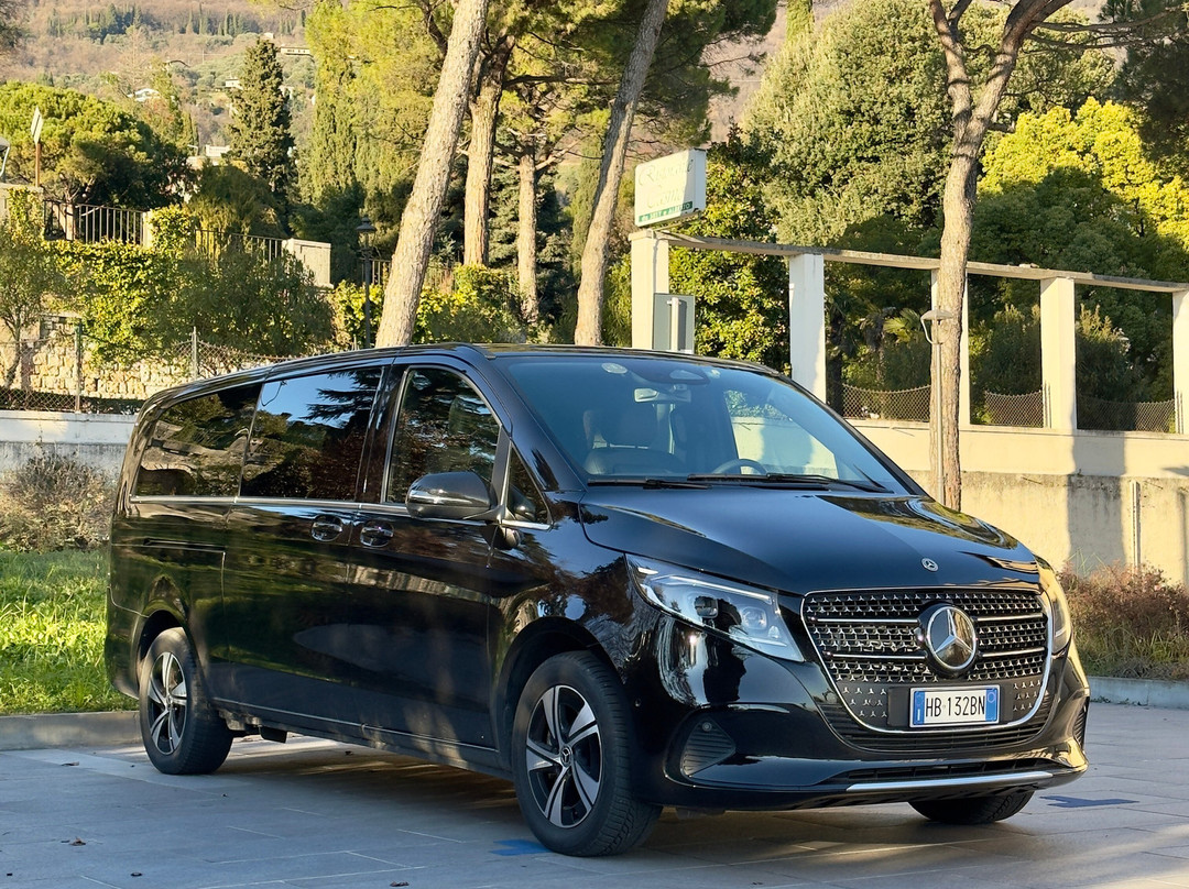 Lake Garda Transfers-加尔多内里维耶拉必去景点