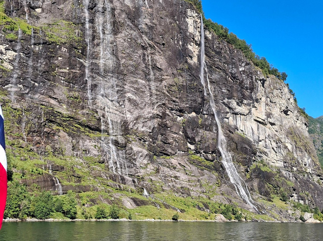 Seven Sisters-盖伦格峡湾必去景点