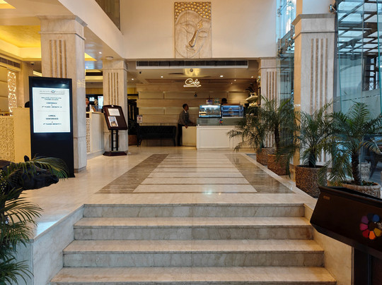 Mayflower Hotel主图