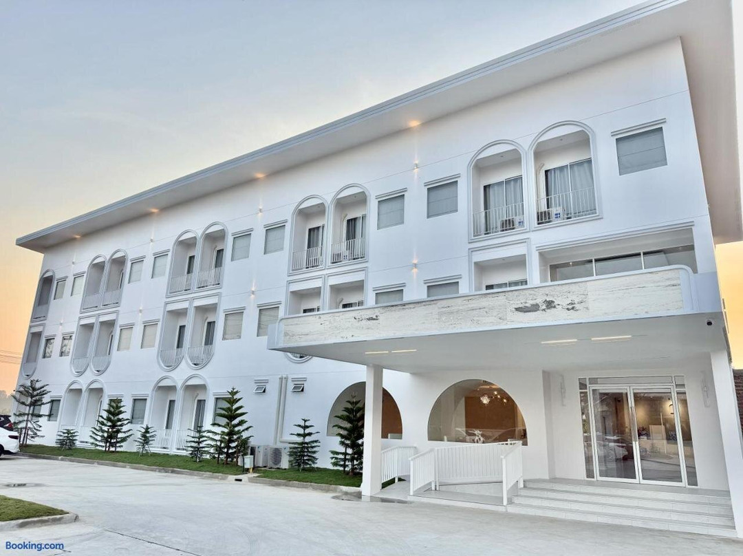 orngaermaerbbith Rabbit Hotel Nangrong