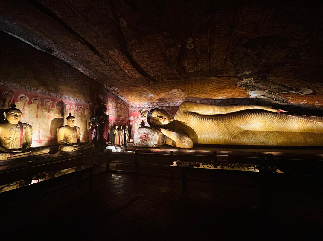 Wingsbrya Travels-Athurugiriya必去景点