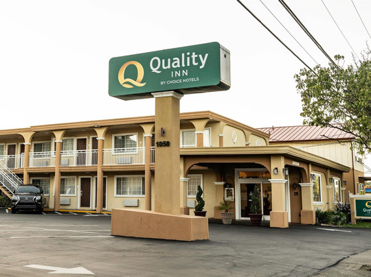 Boonville酒店住宿-Quality Inn