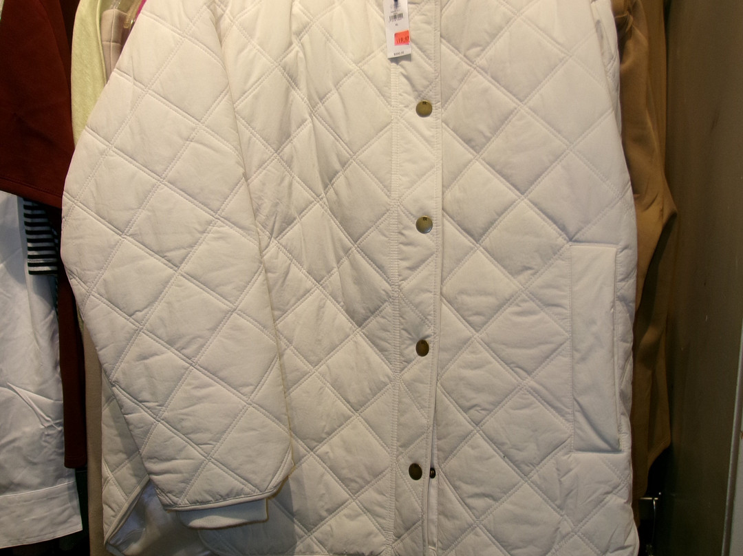 Banana Republic Factory-Kittery必去景点