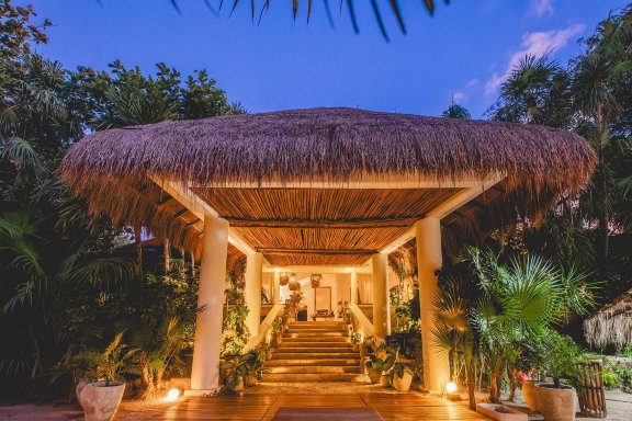 图卢姆海滩度假村-浴室