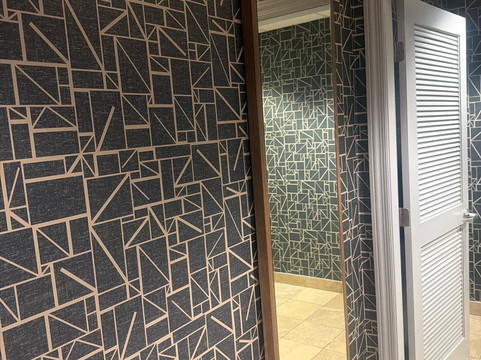 普罗维登斯村希尔顿亨茨维尔套房酒店主图