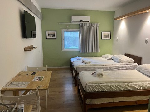 Gvulot - Kibbutz Experience主图