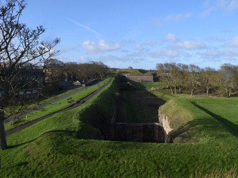Berwick Upon Tweed Castle & Ramparts-特威德河畔贝里克必去景点