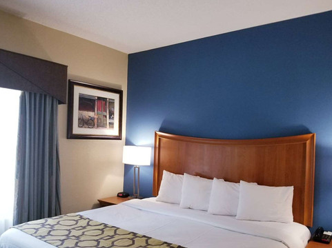 印第安纳波利斯西北温德姆呗盟酒店主图