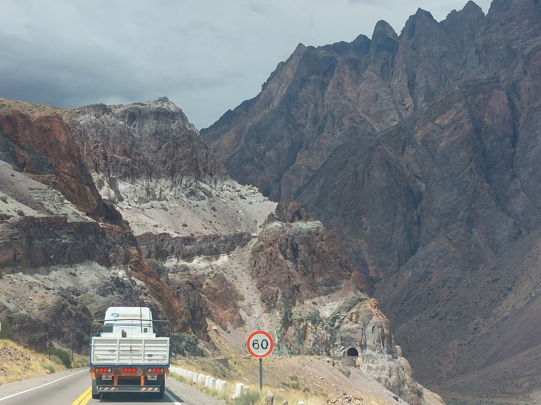Tunel Del Cristo Redentor-Las Cuevas必去景点