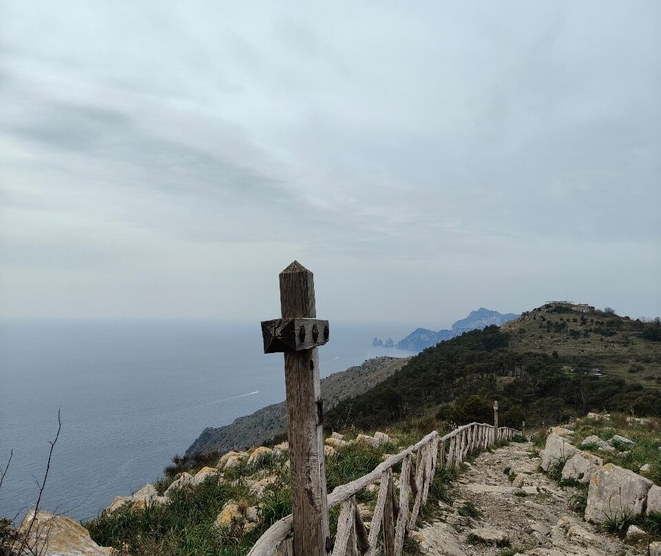 Area Marina Protetta Punta Campanella-马萨卢布伦塞必去景点