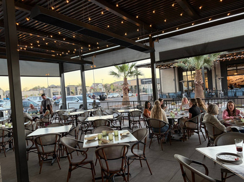 Positanos Italian Kitchen and Wine Bar