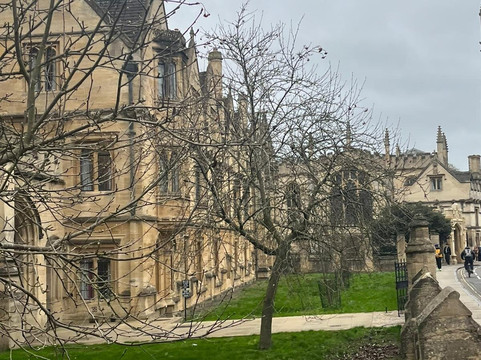 Lady Margaret Hall-牛津必去景点