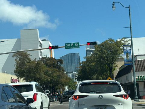 第八街-迈阿密必去景点