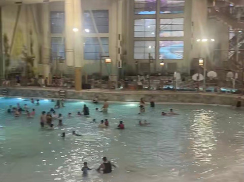 格兰德蒙德大狼屋酒店主图