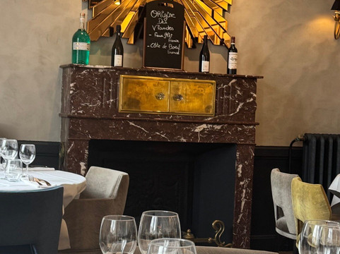 塔丁宅邸餐厅水疗酒店主图