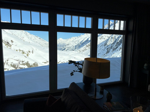 格里姆塞尔霍斯皮斯西斯托西赫斯阿尔卑酒店主图