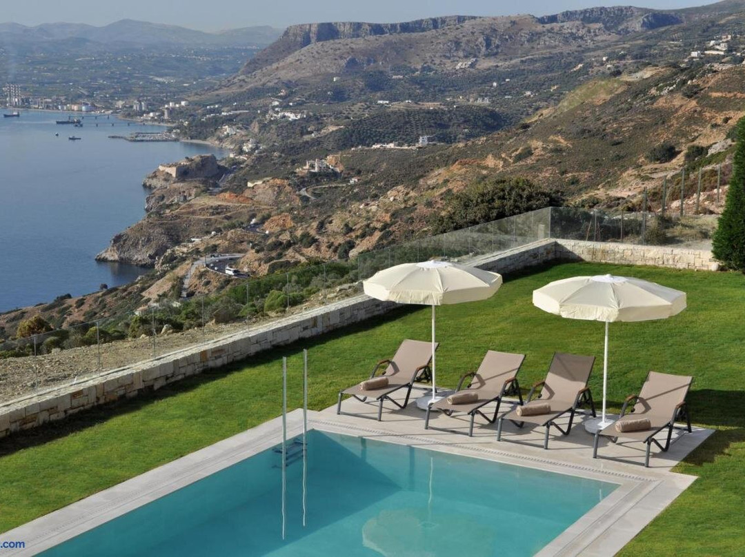 Ocean Villas Complex