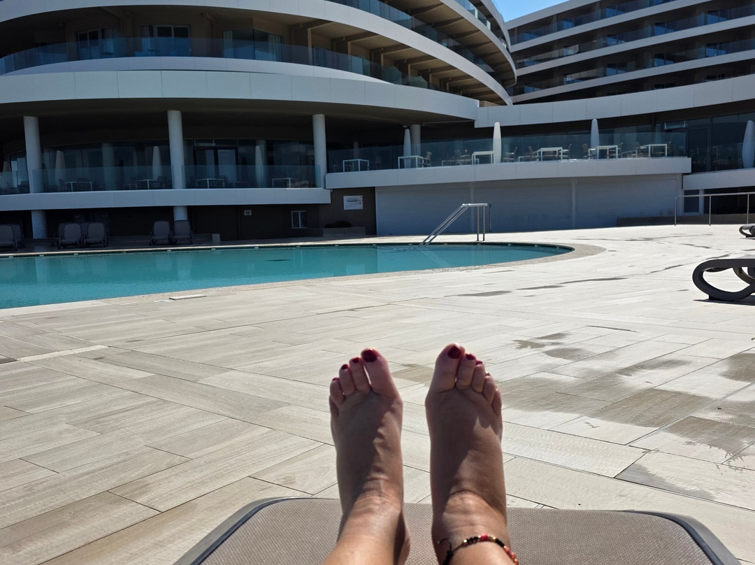 拉姆拉湾度假村主图