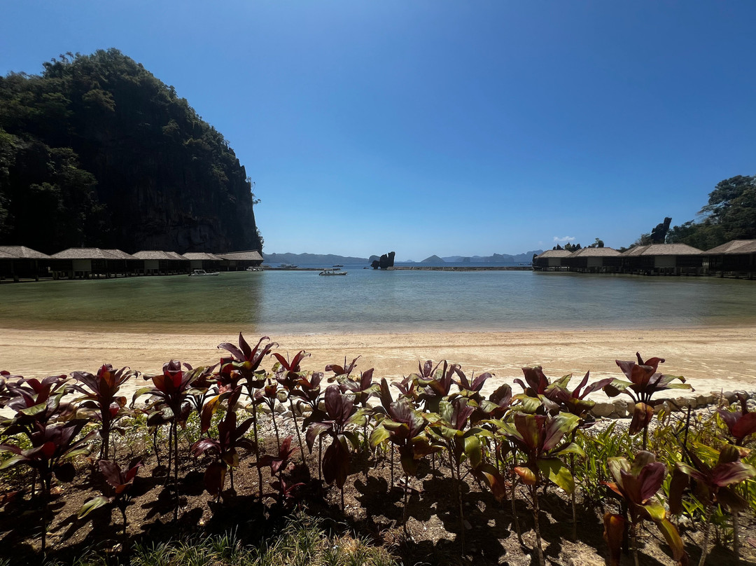 爱妮岛拉根岛度假村主图