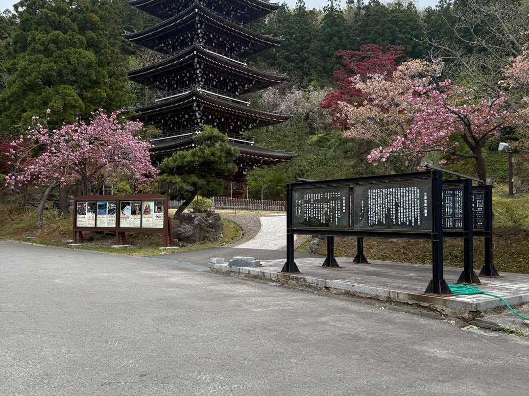Showa Daibutsu-青森市必去景点