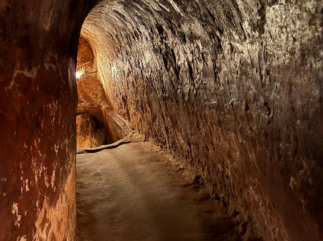 Ben Dinh Tunnels-胡志明市必去景点