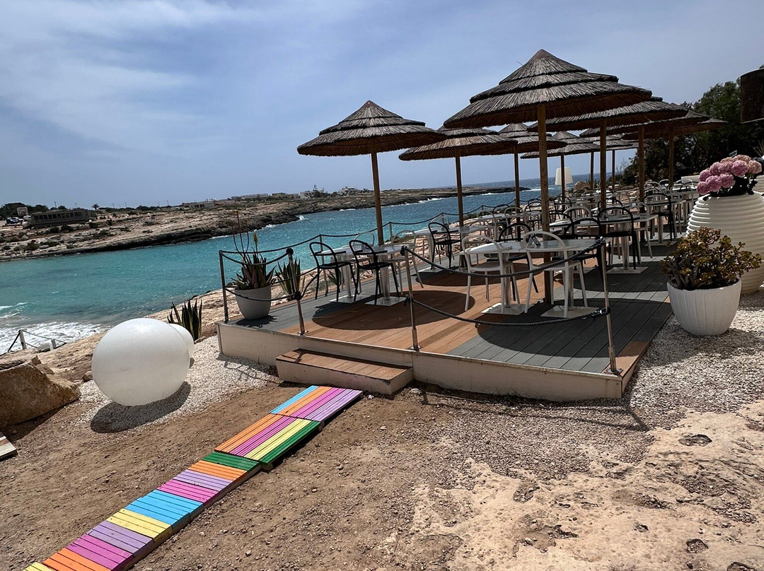 Spiaggia di Portu Ntoni-兰佩杜萨必去景点
