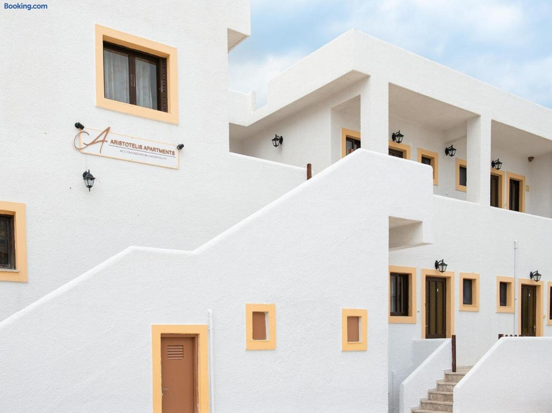 Aristotelis Apartments