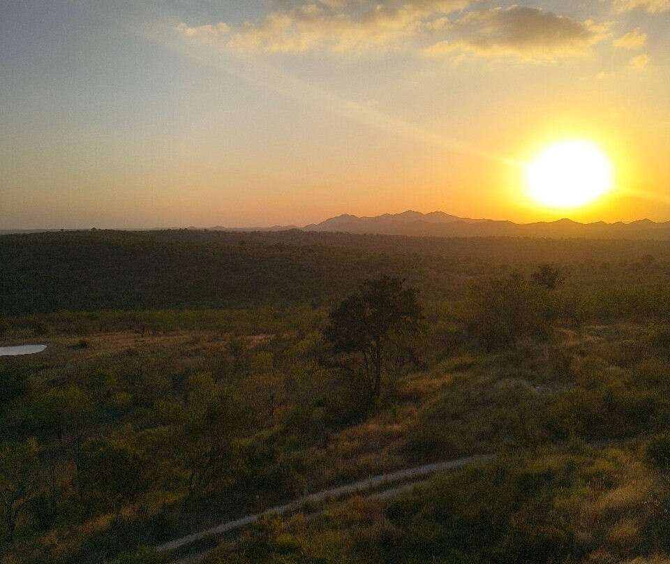 Milima Big 5 Safari Lodge主图