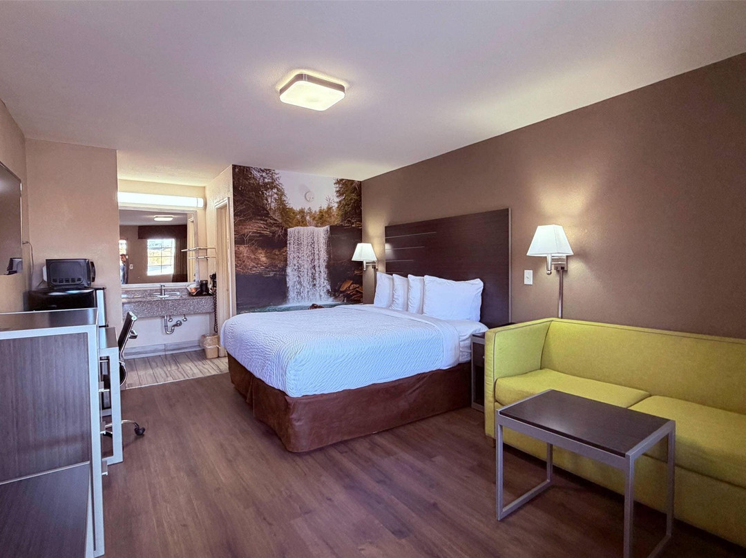 Athens酒店住宿-Clarion Pointe Athens I-65
