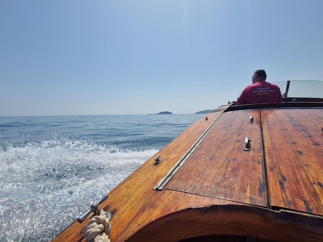 Superstar Speedboat Trips-卢城必去景点