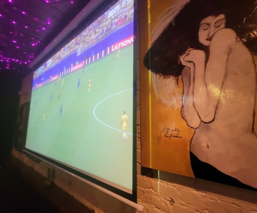 Lily's astoria