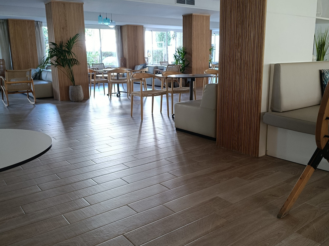 阿尔库迪亚湾 Spa 酒店主图