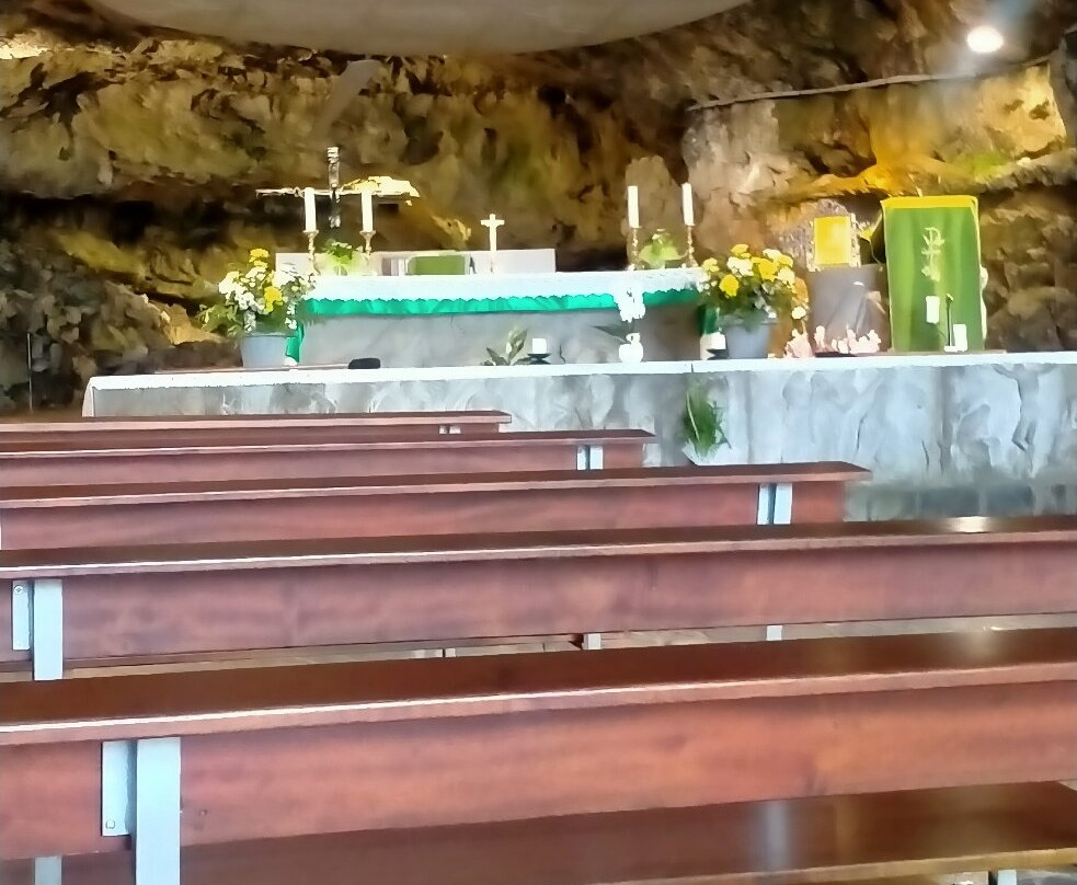Santuario Madonna della Cornabusa-Sant'Omobono Terme必去景点